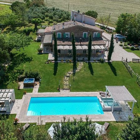 Le Maraclà Country House Iesi Exterior foto