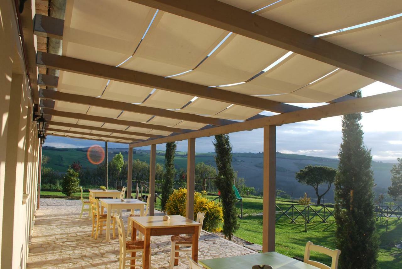 Le Maraclà Country House Iesi Exterior foto