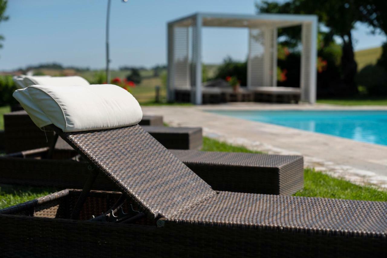 Le Maraclà Country House Iesi Exterior foto