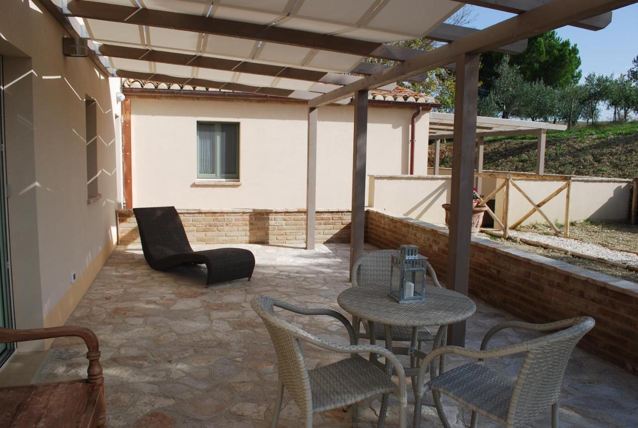 Le Maraclà Country House Iesi Quarto foto